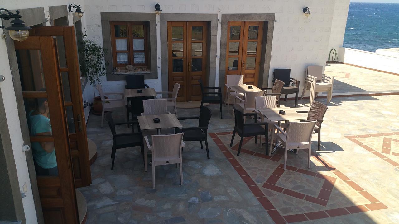 Armyra Hotel Skála Exterior foto